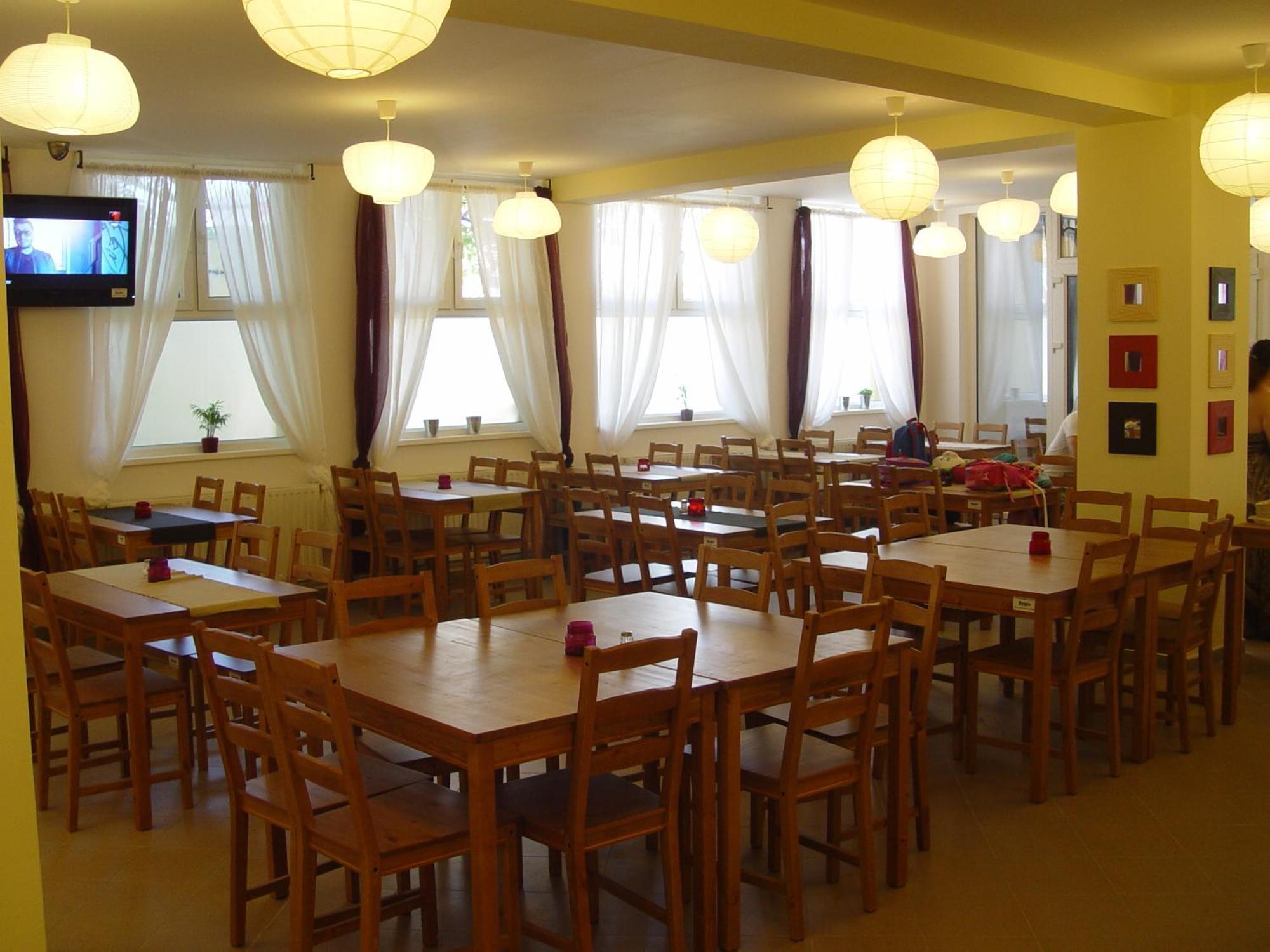 Hotel Astra Braşov Dış mekan fotoğraf